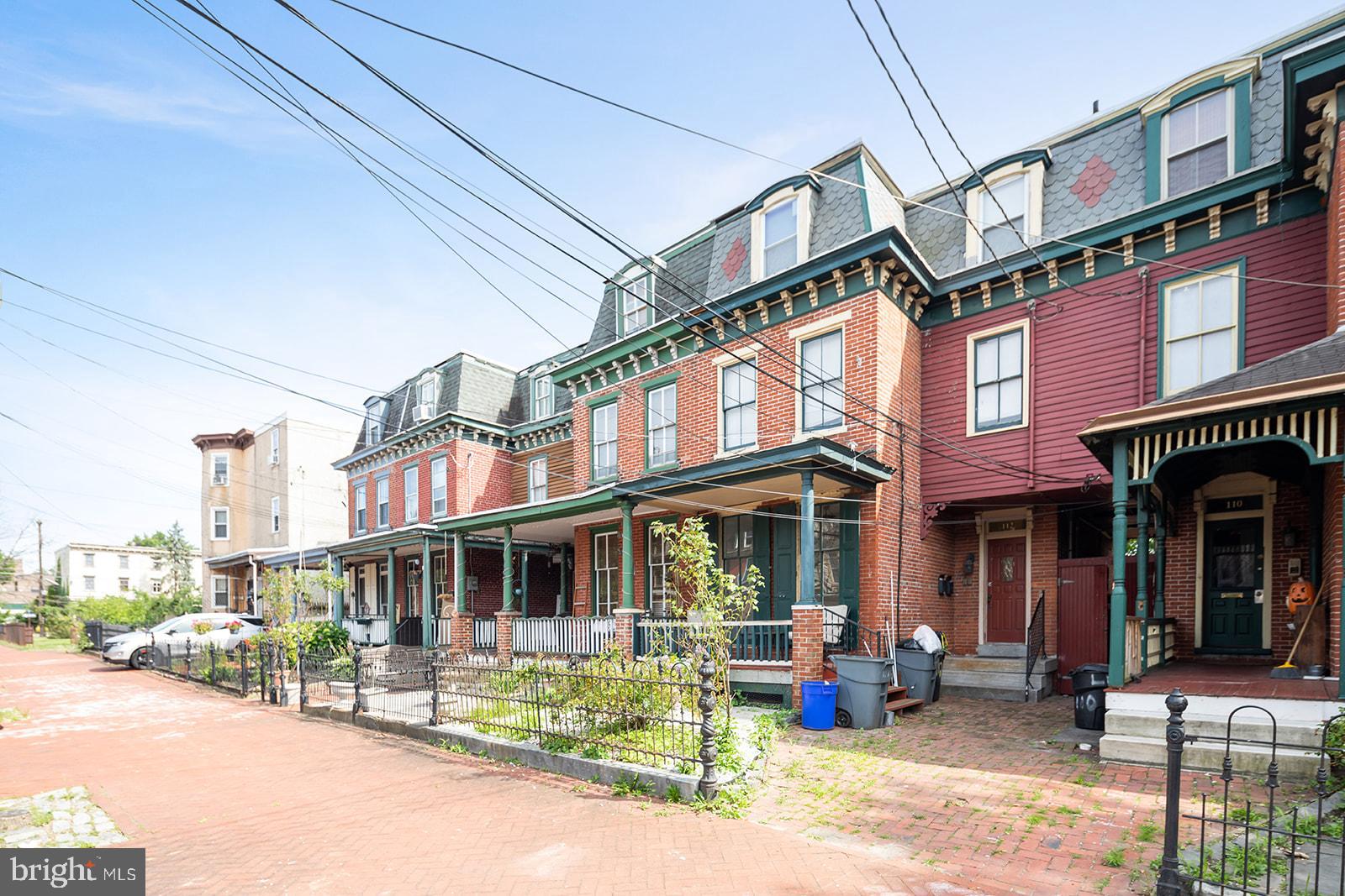 112 Linden St #A