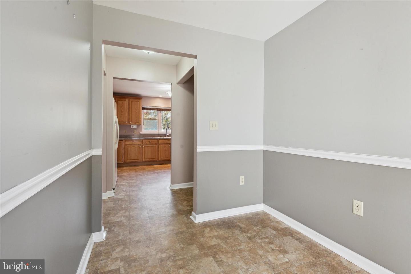 1608 Lake Ave
