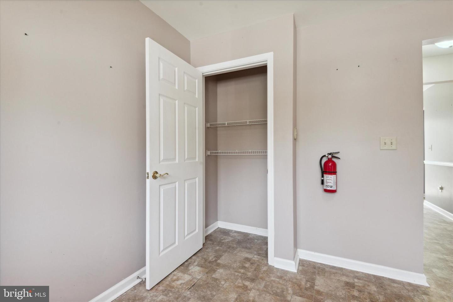 1608 Lake Ave