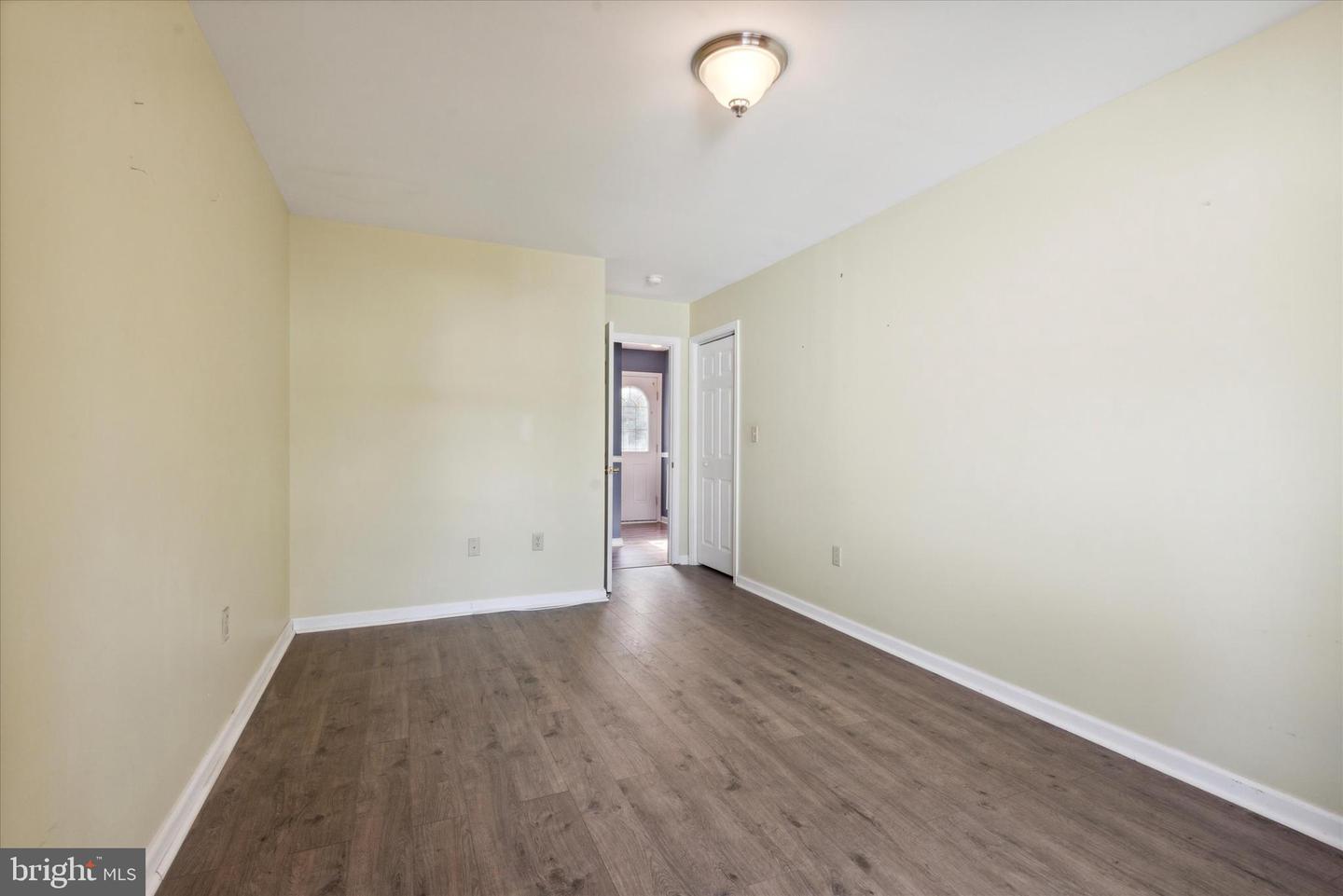 1608 Lake Ave