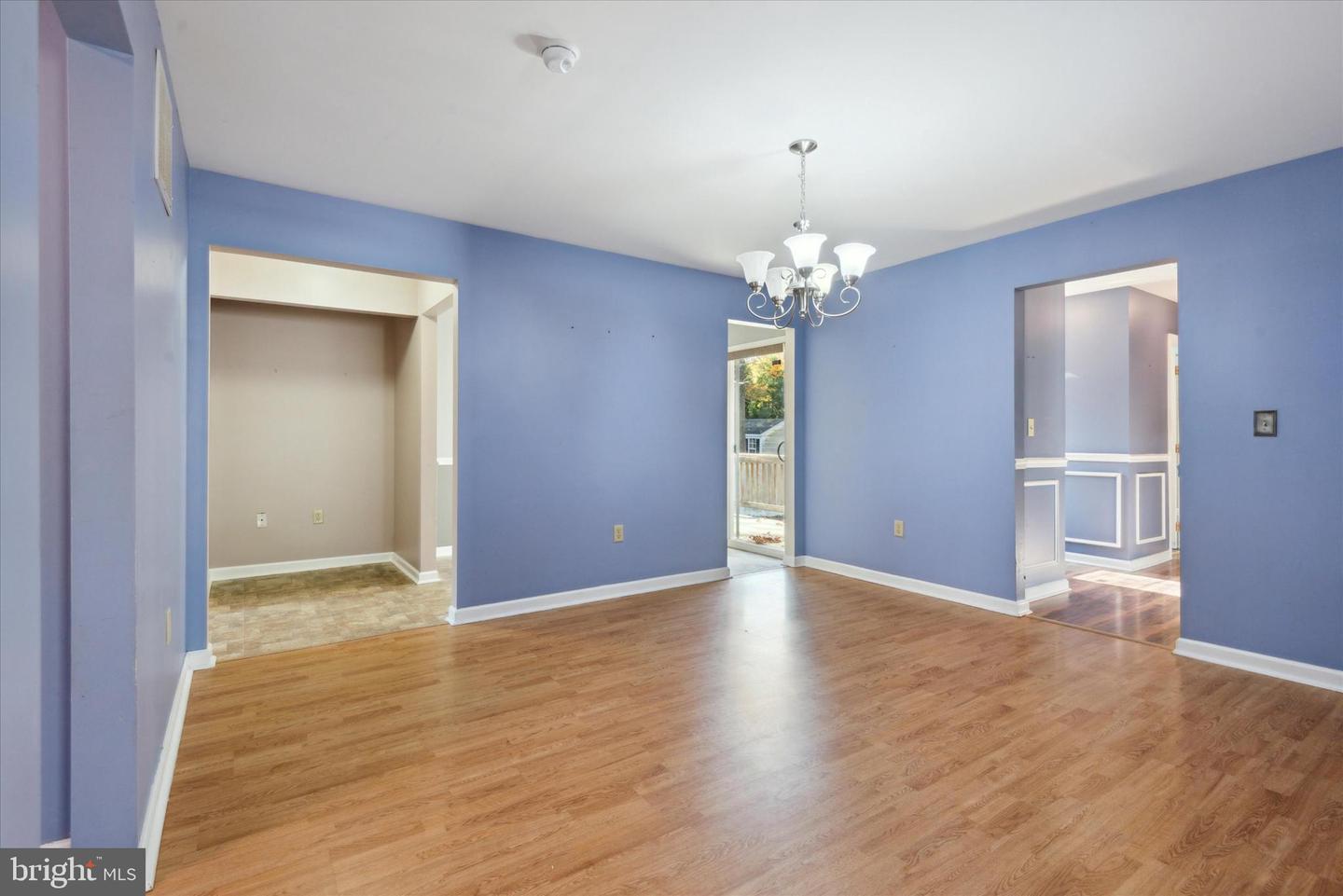 1608 Lake Ave