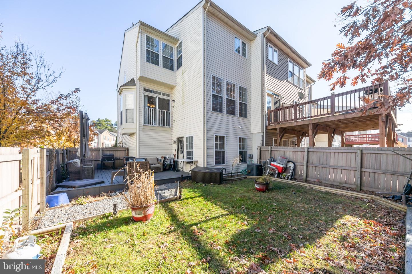 75 Colts Neck Dr