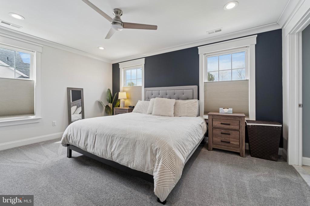 103 Presidential Dr