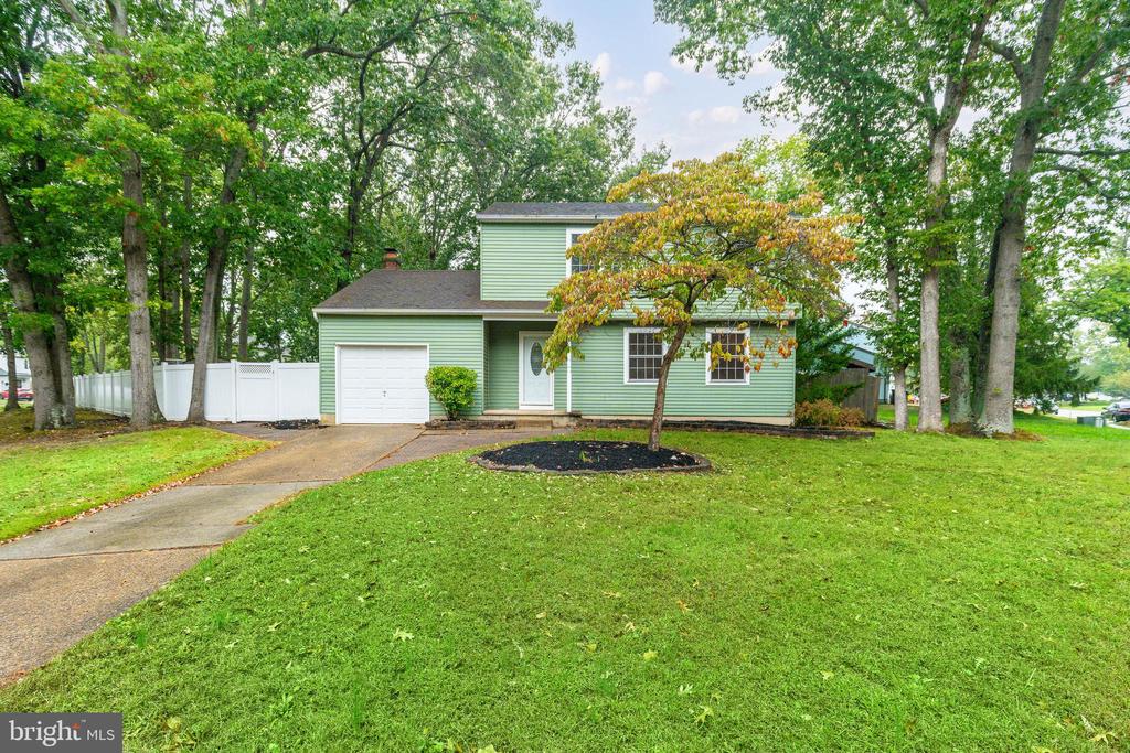 22 MILLS DRIVE
