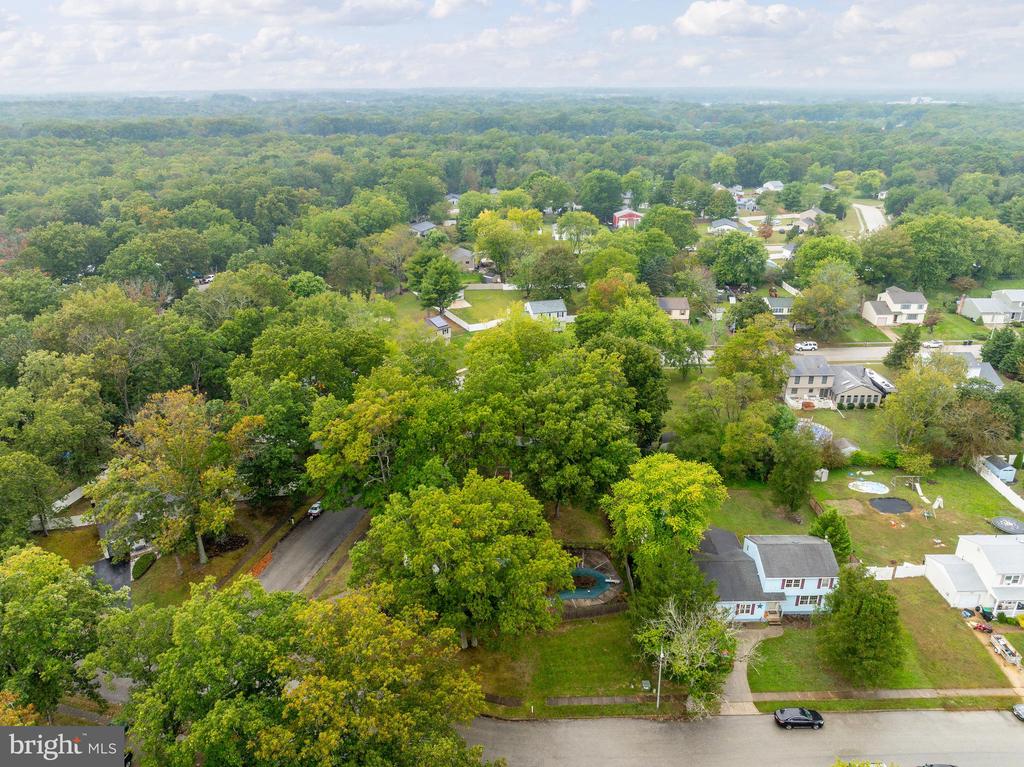 22 MILLS DRIVE