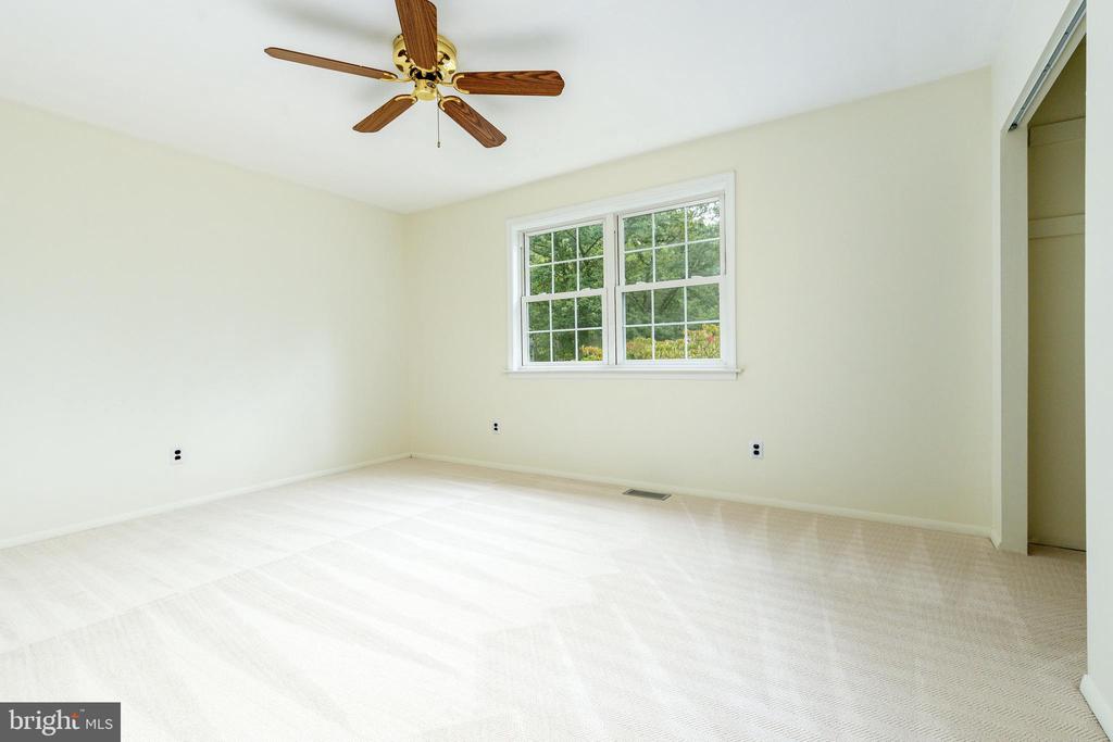 22 MILLS DRIVE
