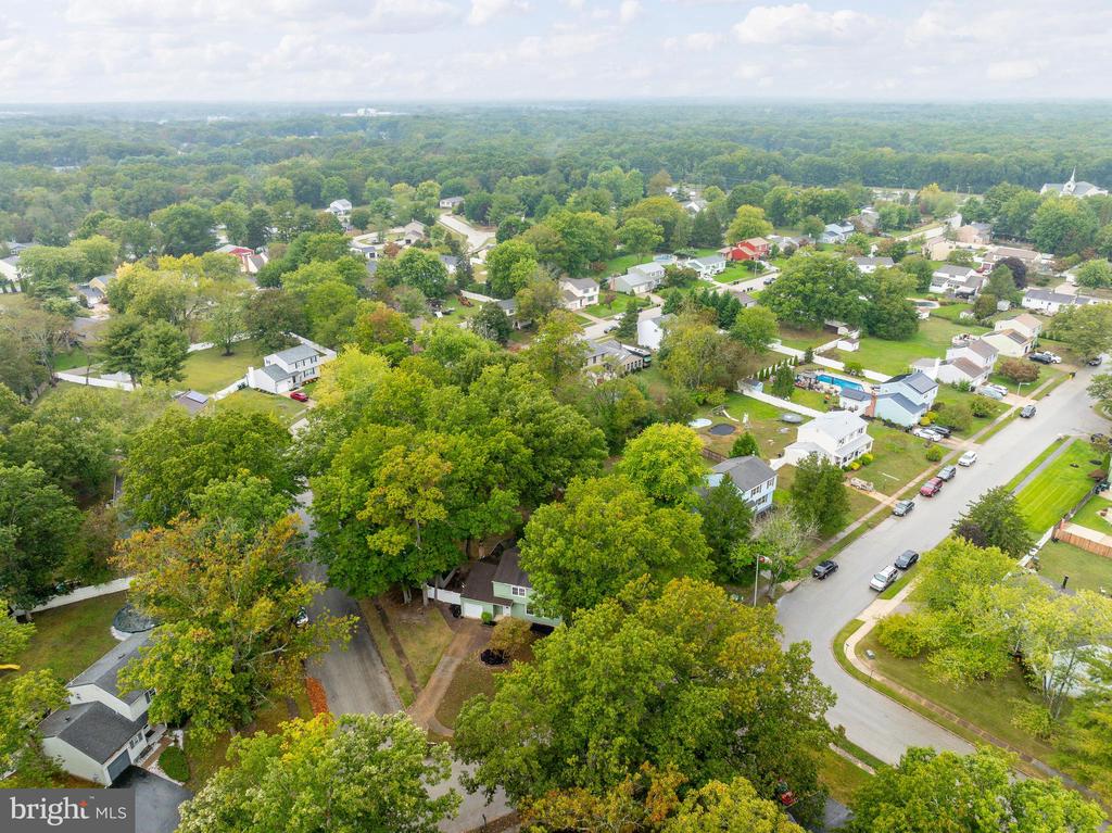 22 MILLS DRIVE