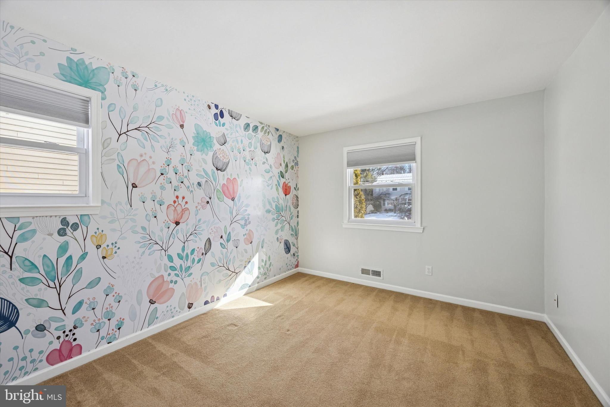 318 BRENTWOOD AVENUE