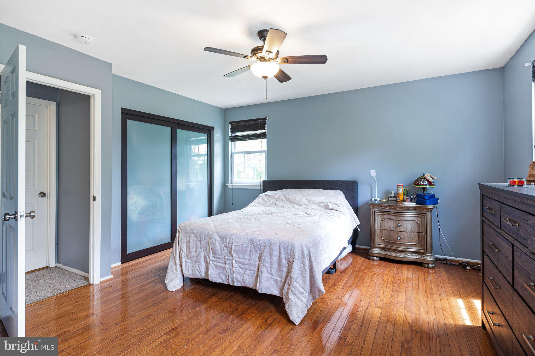 4 FAIRWAY BOULEVARD
