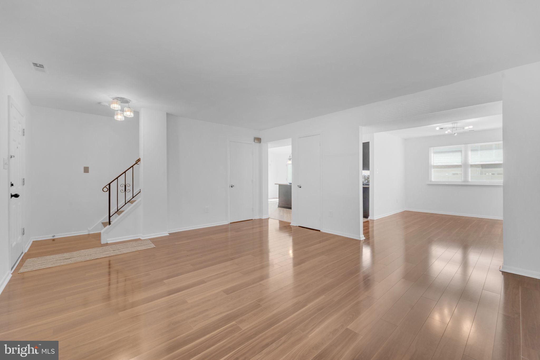 14 JACAMAR DRIVE