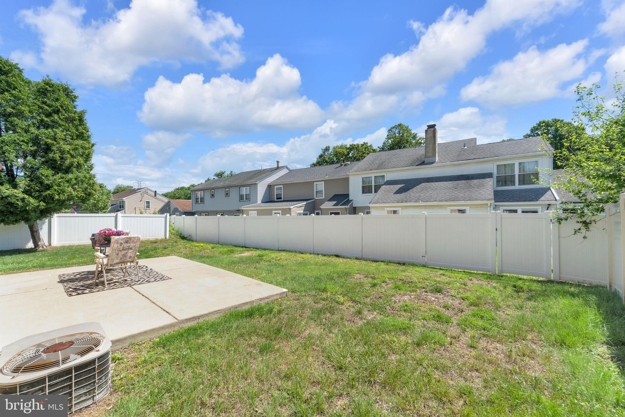 14 JACAMAR DRIVE