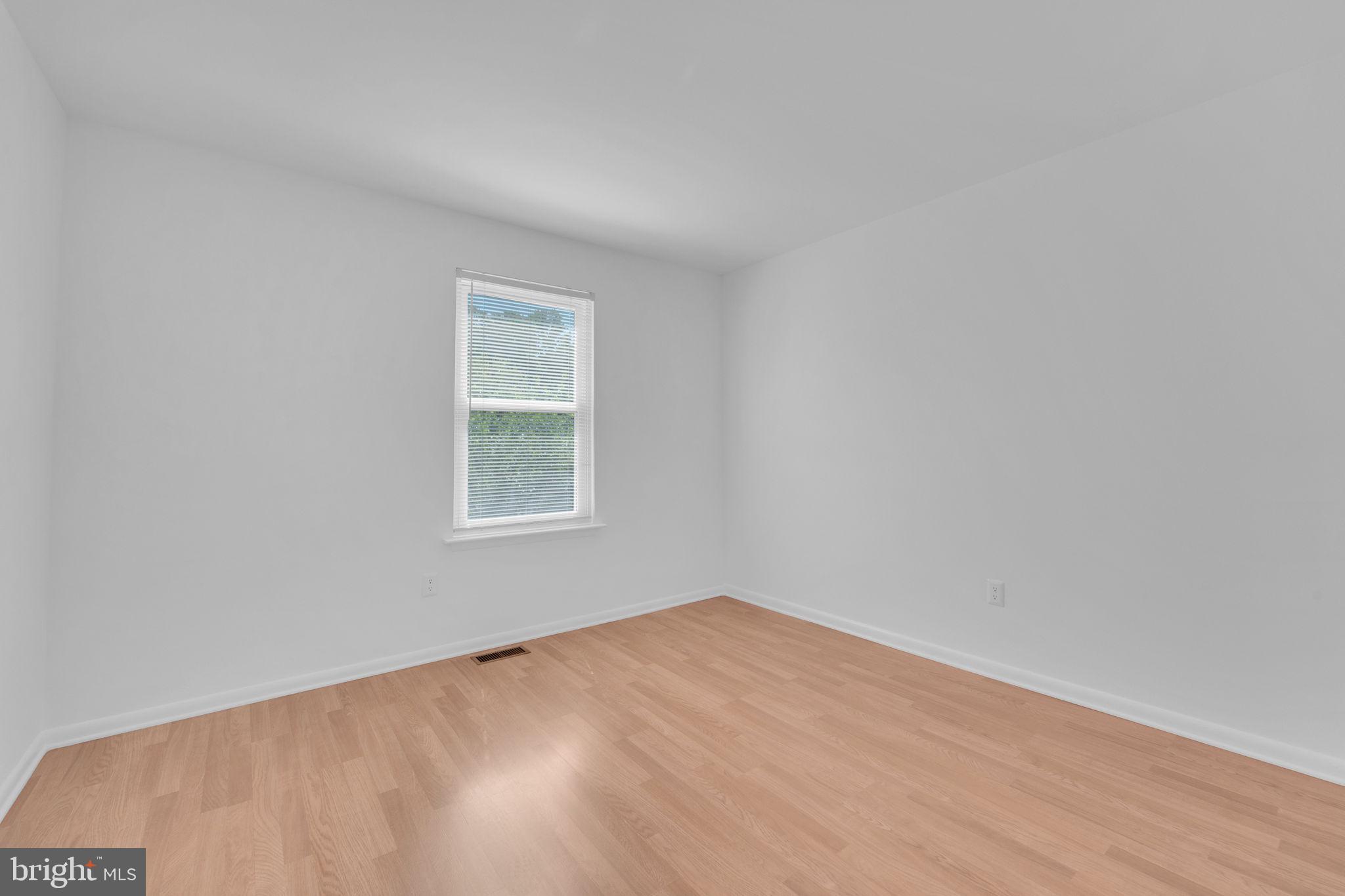 14 JACAMAR DRIVE