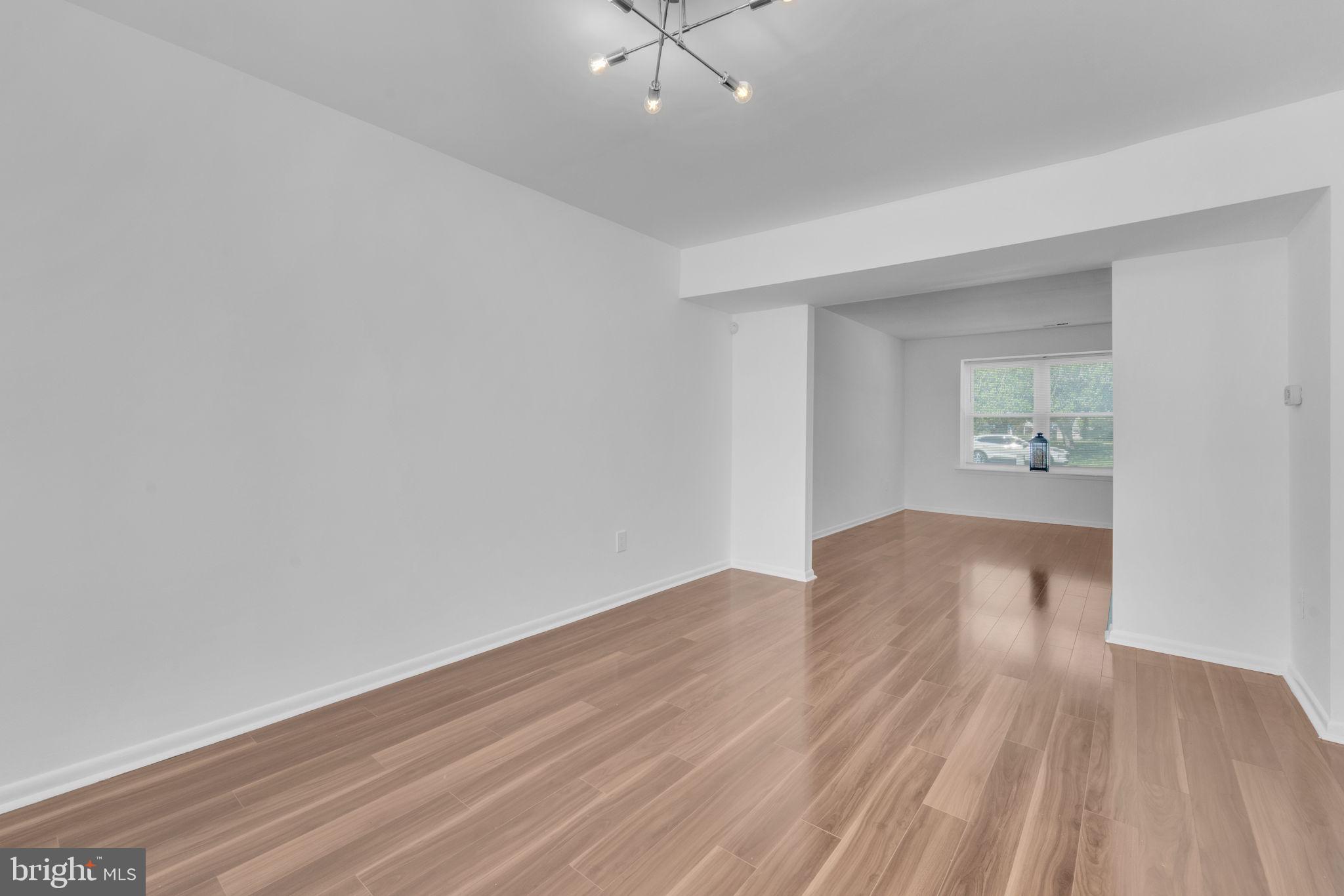 14 JACAMAR DRIVE