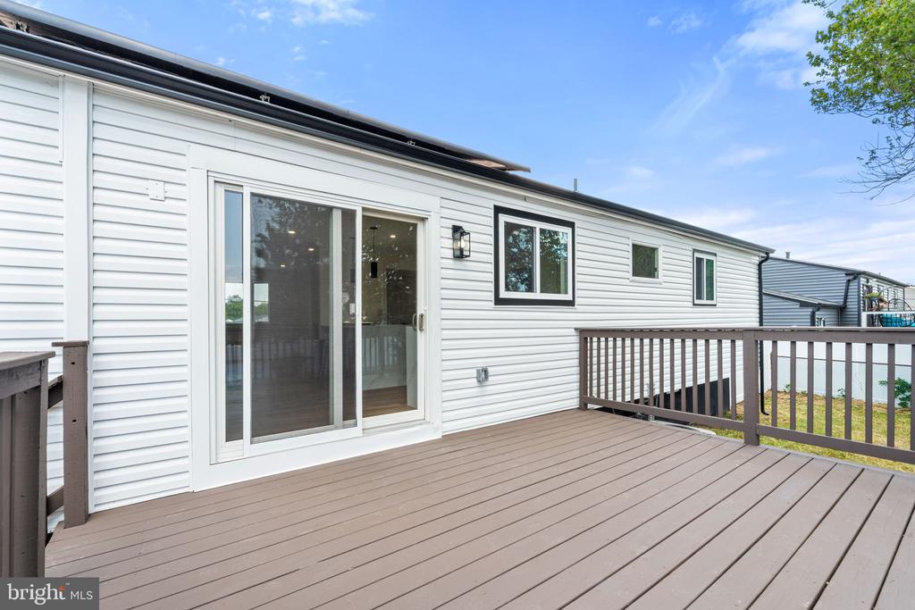 213 HOBART DRIVE