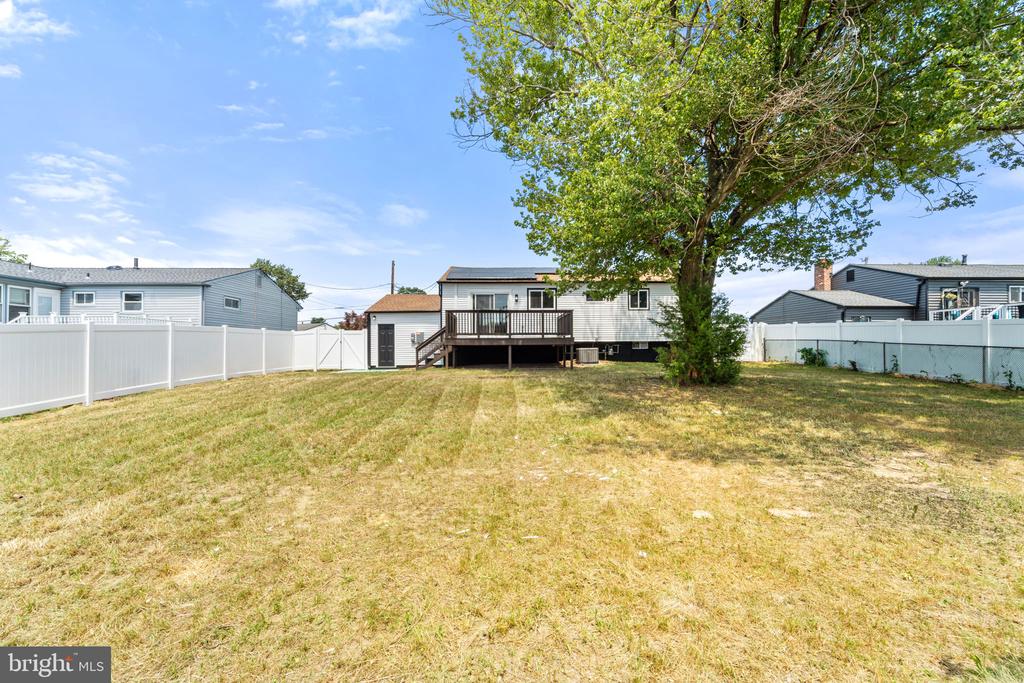 213 HOBART DRIVE
