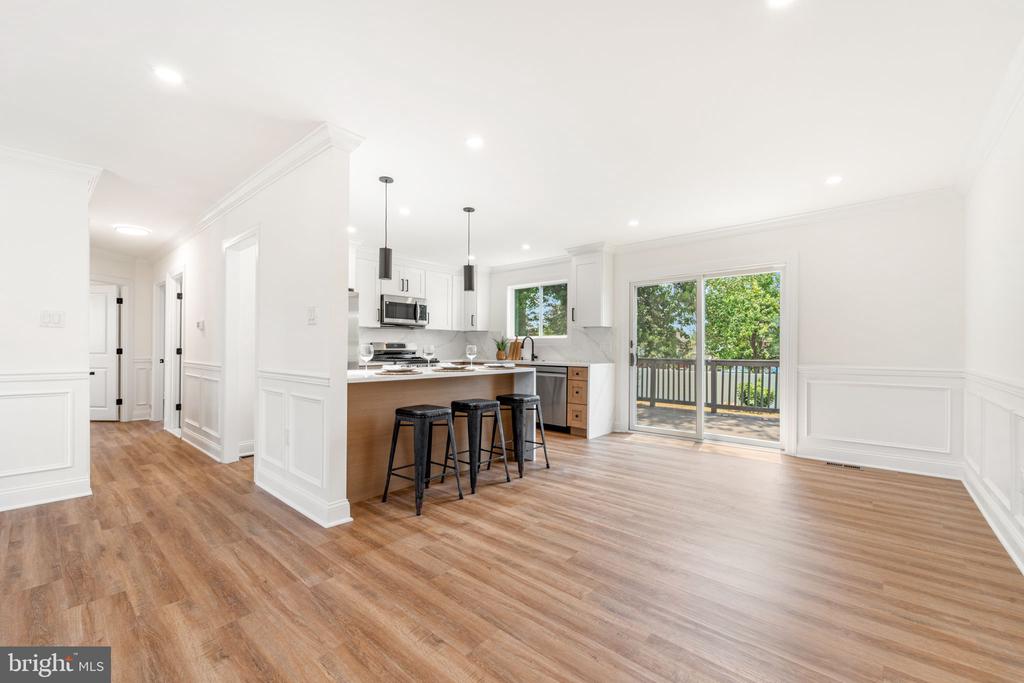 213 HOBART DRIVE
