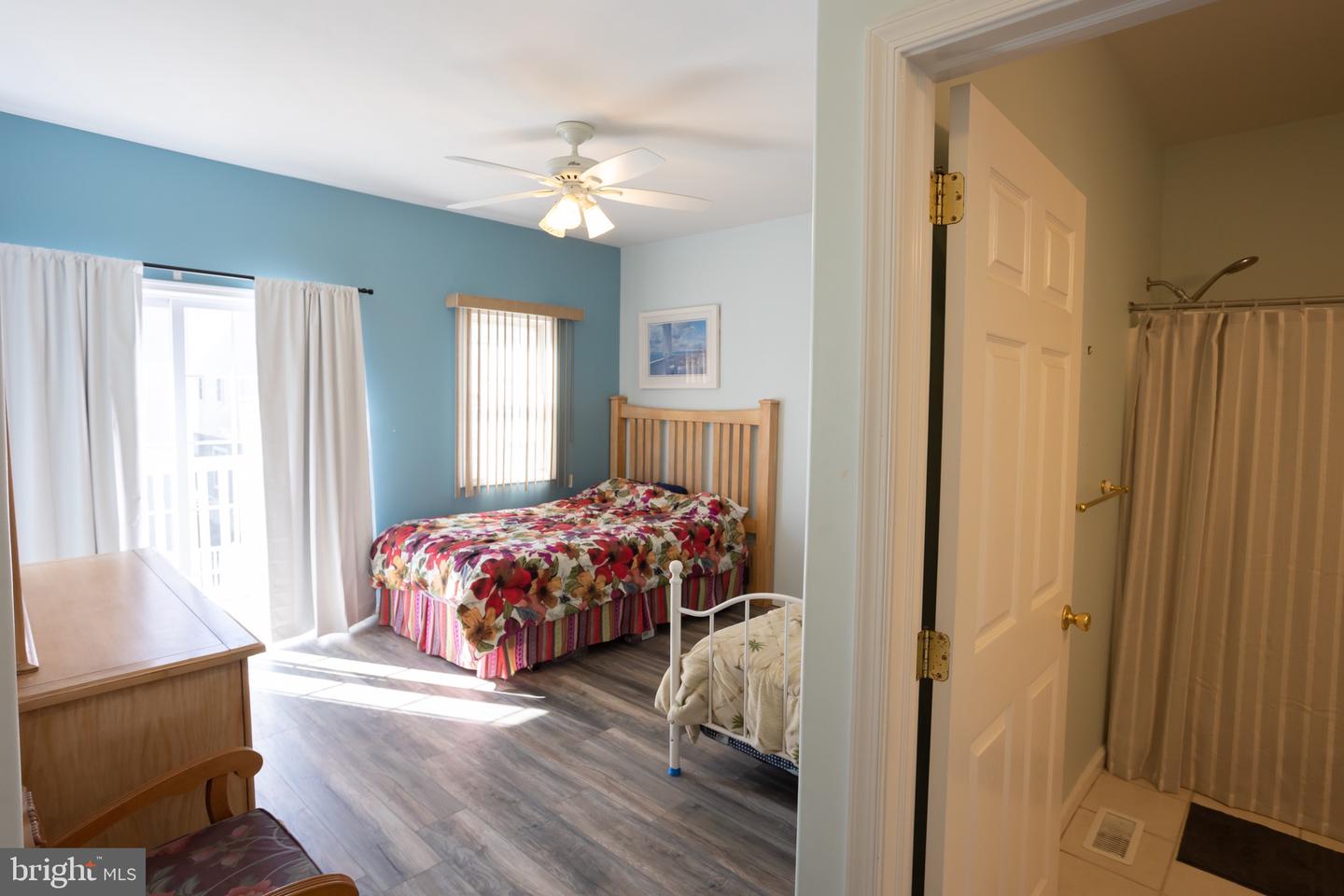 422 W Hand Ave #102