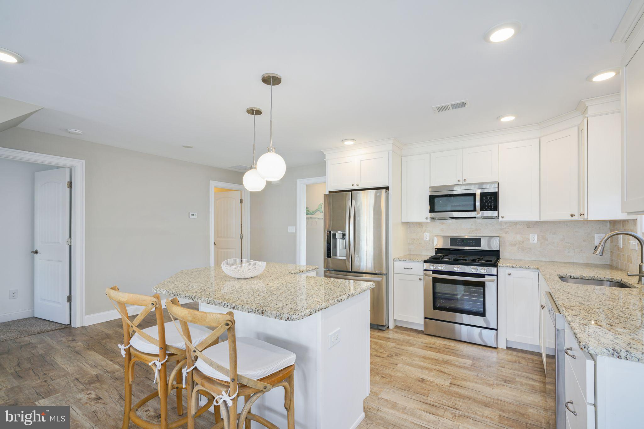 1205 Ocean Ave #B