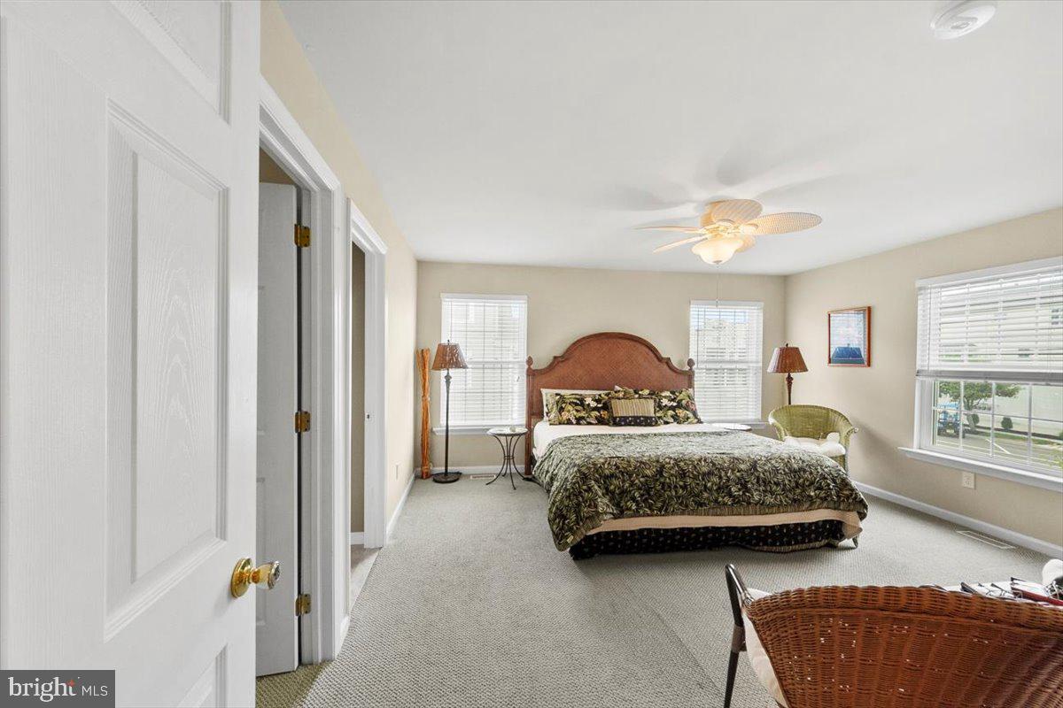 400 E 5th Ave #101