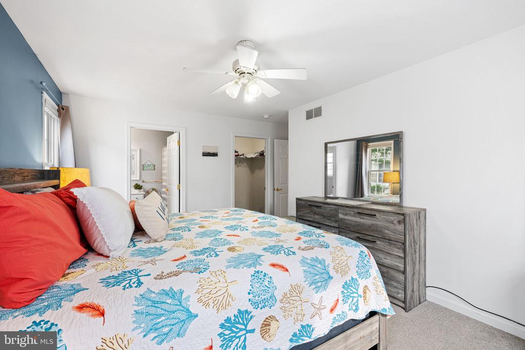 224 E MAGNOLIA AVENUE A
