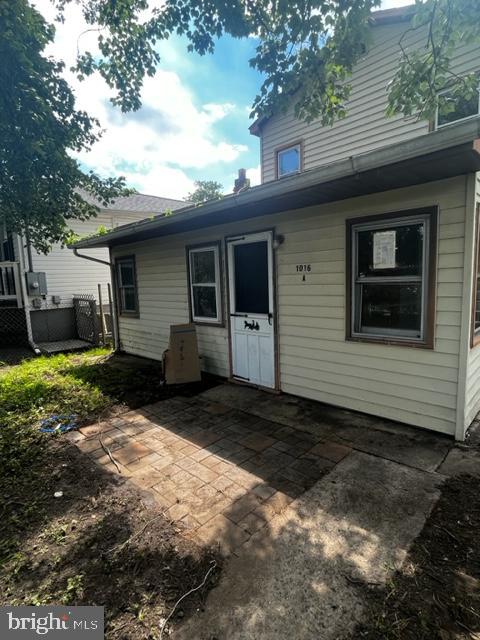 1016 Willow Dr
