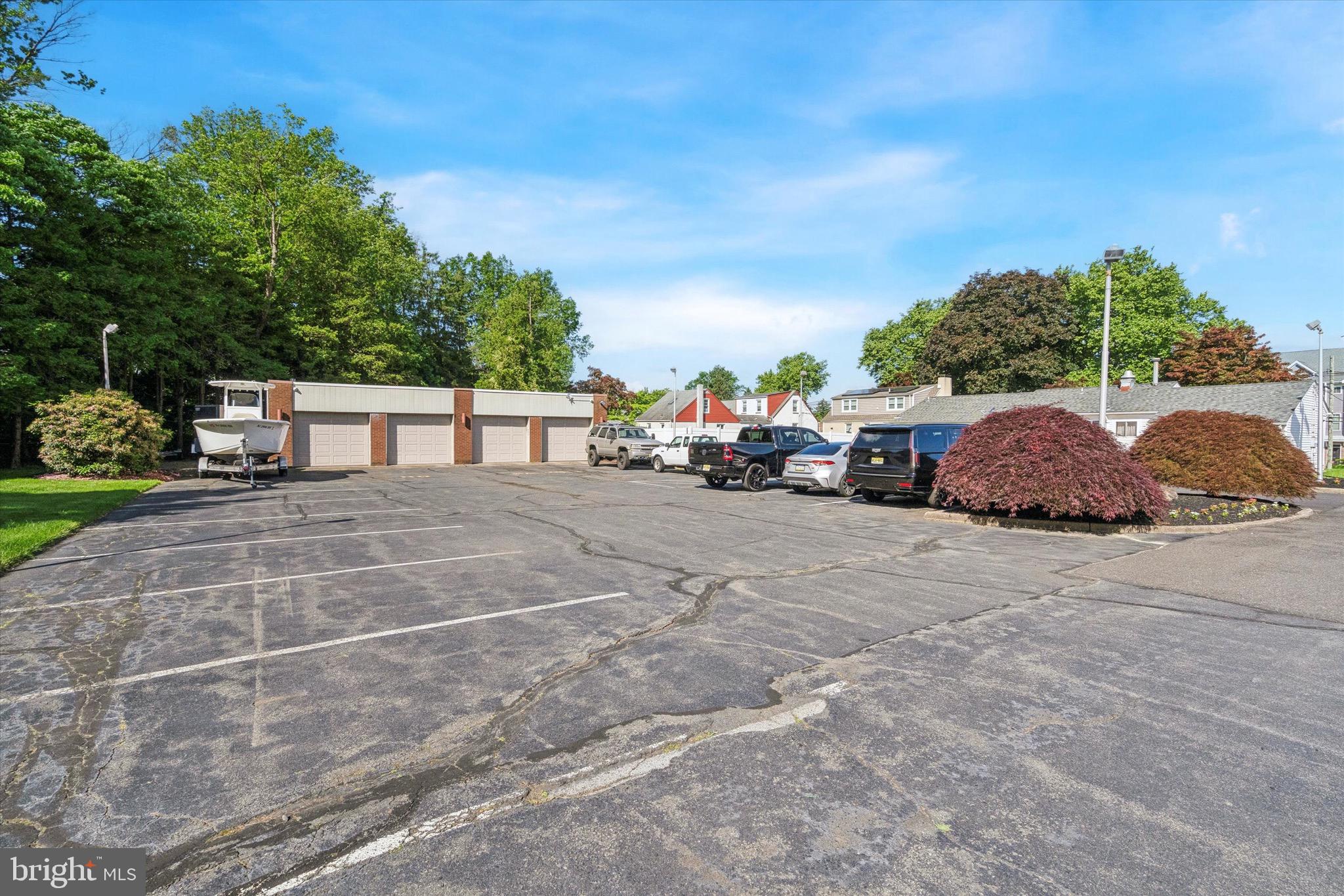 1584 PARKSIDE AVENUE