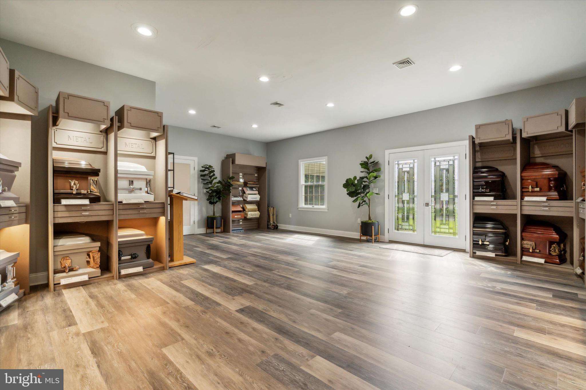 1584 PARKSIDE AVENUE