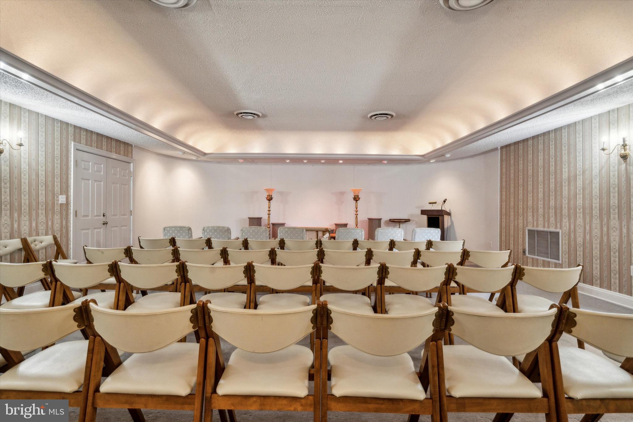 1584 PARKSIDE AVENUE