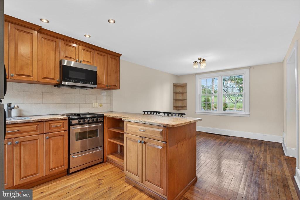 131 PENNINGTON HOPEWELL ROAD