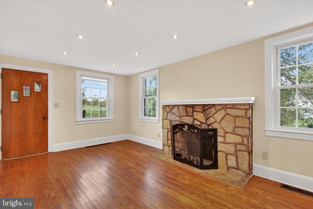131 PENNINGTON HOPEWELL ROAD