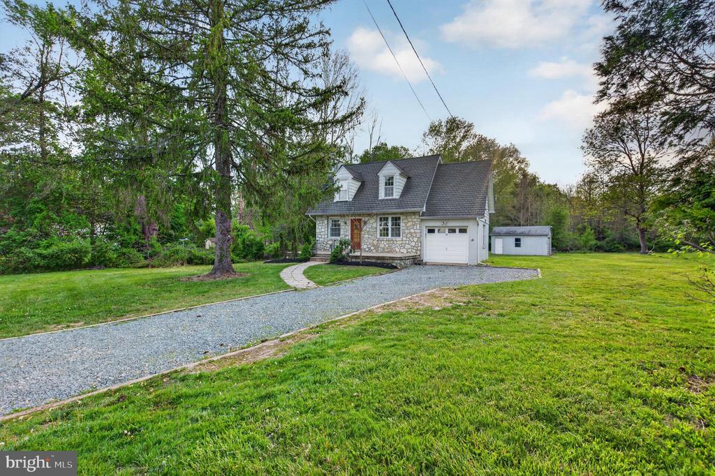 131 PENNINGTON HOPEWELL ROAD