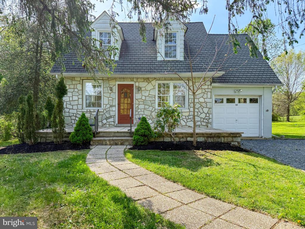 131 PENNINGTON HOPEWELL ROAD