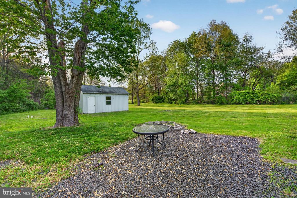 131 PENNINGTON HOPEWELL ROAD