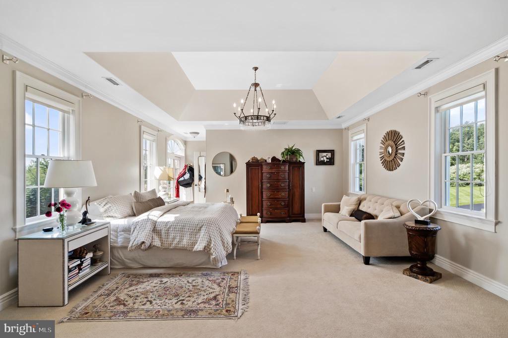 131 HARBOURTON WOODSVILLE ROAD