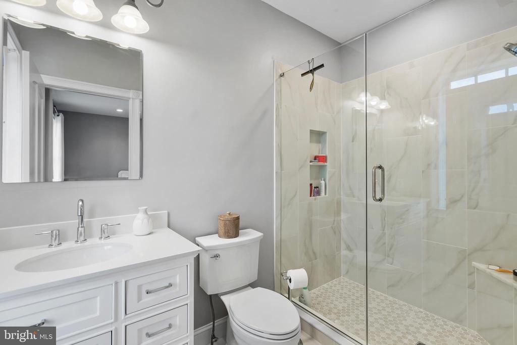 131 HARBOURTON WOODSVILLE ROAD