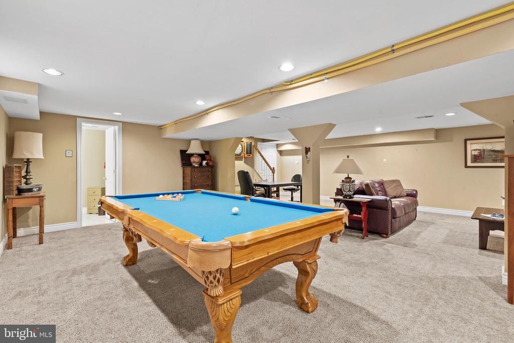 14 SPRINGWOOD DRIVE