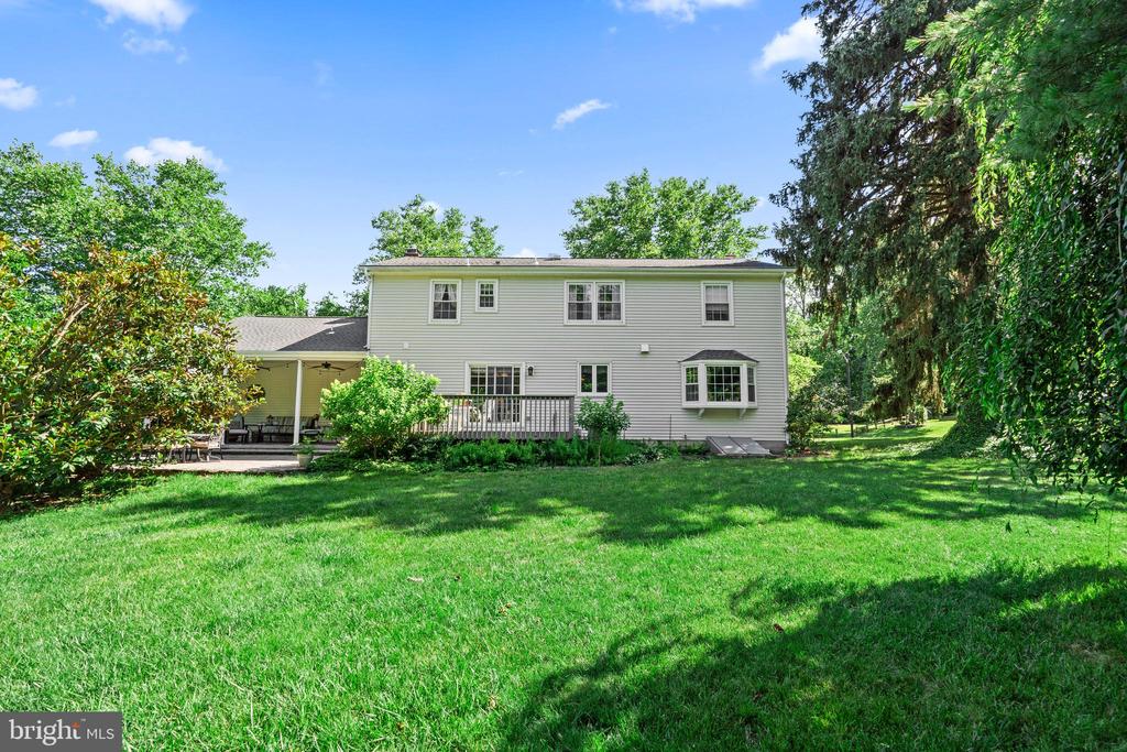 14 SPRINGWOOD DRIVE