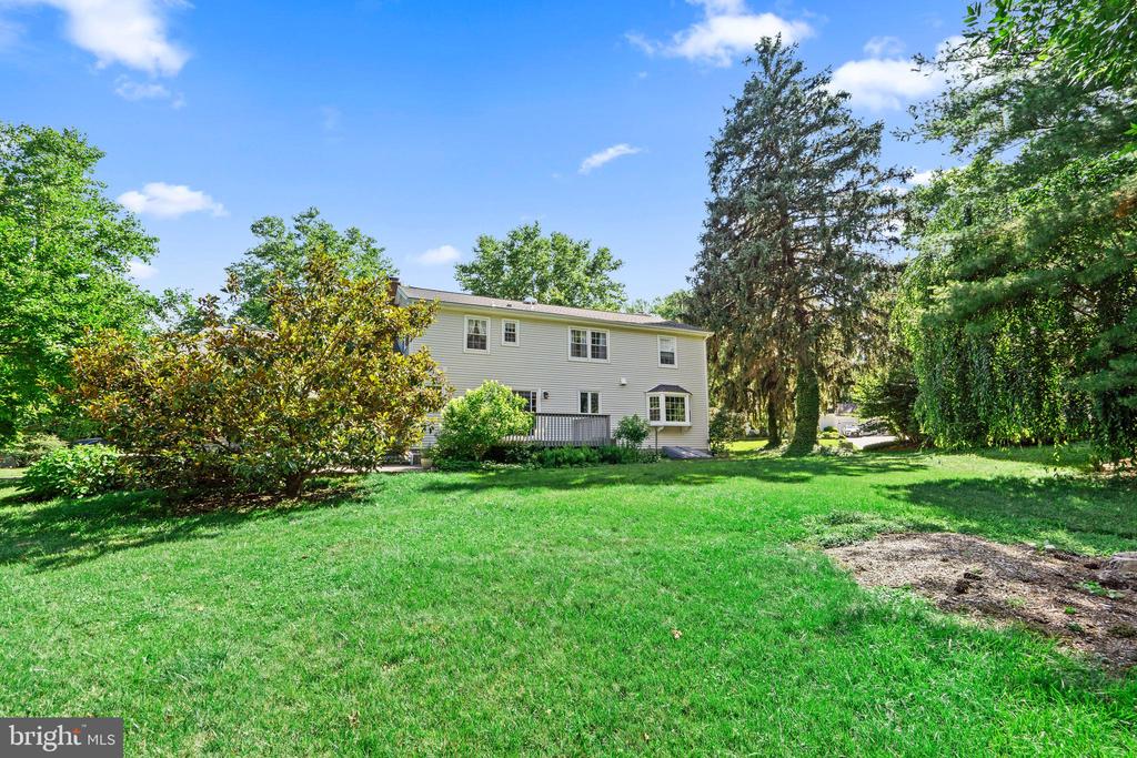 14 SPRINGWOOD DRIVE