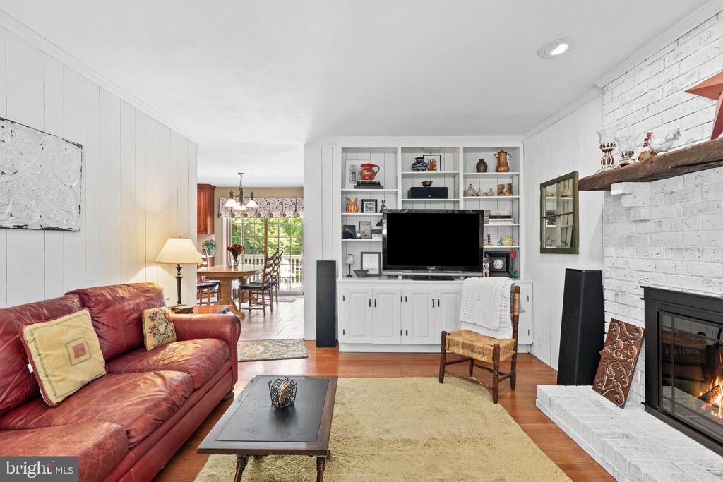 14 SPRINGWOOD DRIVE