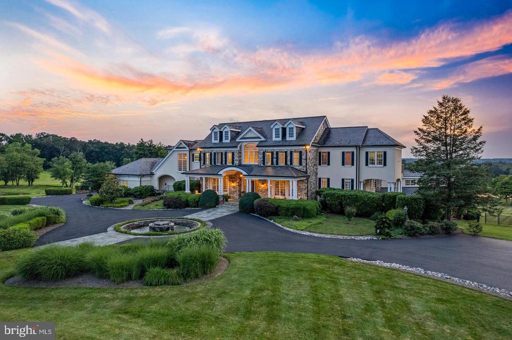131 HARBOURTON WOODSVILLE ROAD