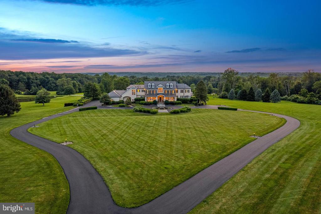 131 HARBOURTON WOODSVILLE ROAD