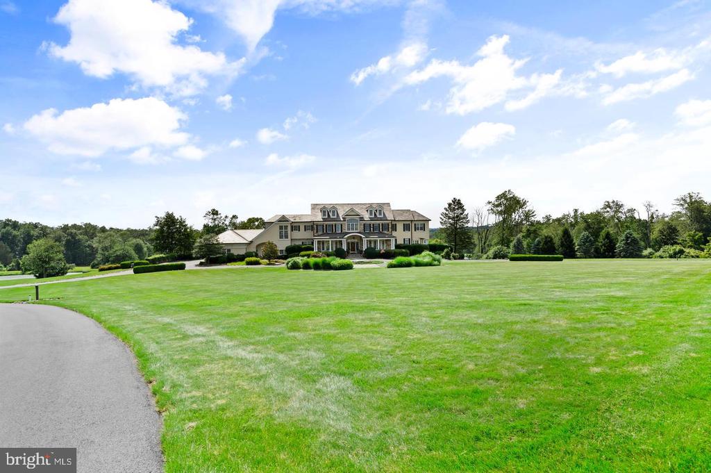 131 HARBOURTON WOODSVILLE ROAD