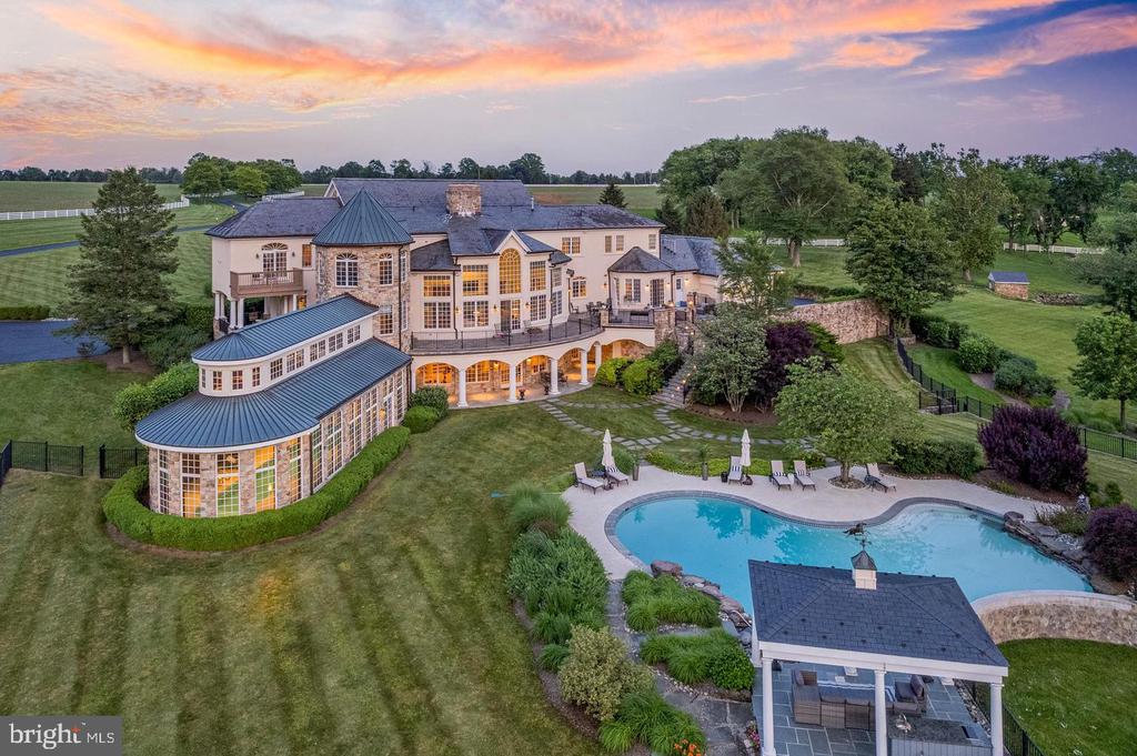 131 HARBOURTON WOODSVILLE ROAD