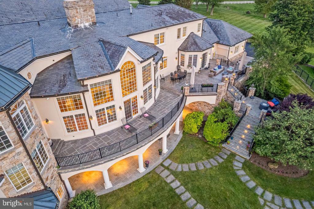 131 HARBOURTON WOODSVILLE ROAD