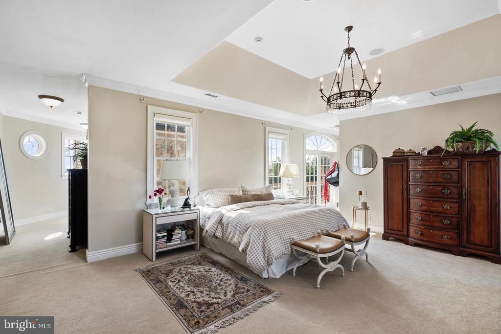 131 HARBOURTON WOODSVILLE ROAD