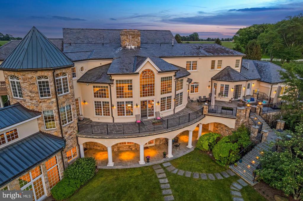 131 HARBOURTON WOODSVILLE ROAD