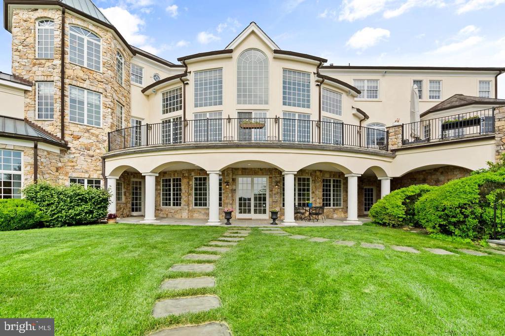 131 HARBOURTON WOODSVILLE ROAD