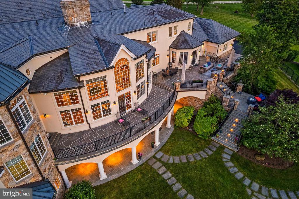 131 HARBOURTON WOODSVILLE ROAD