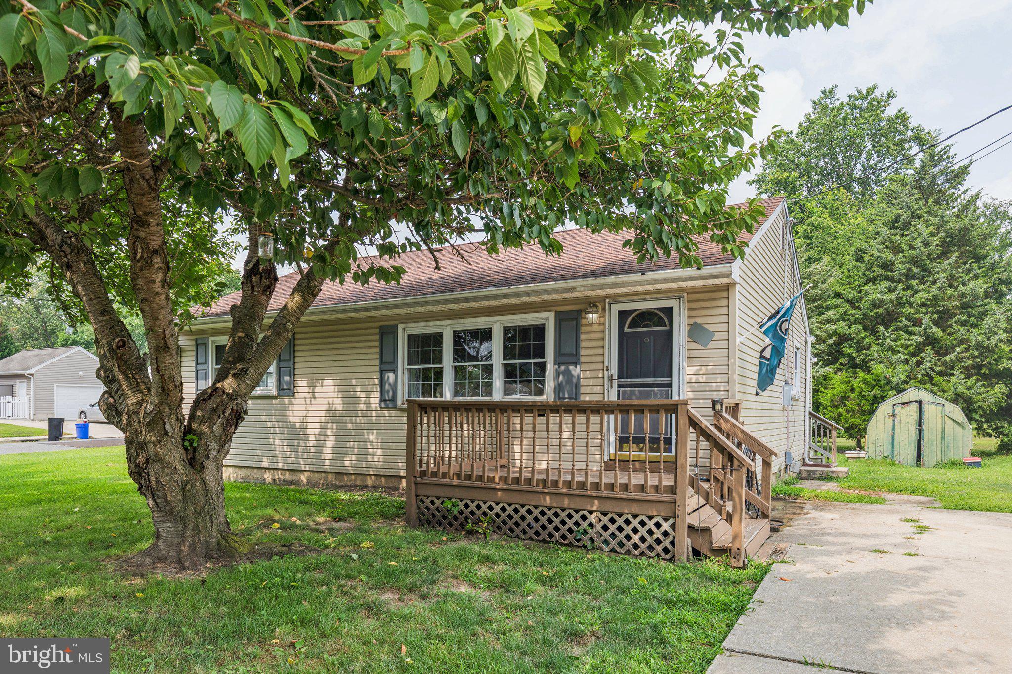 133 Lincoln Dr
