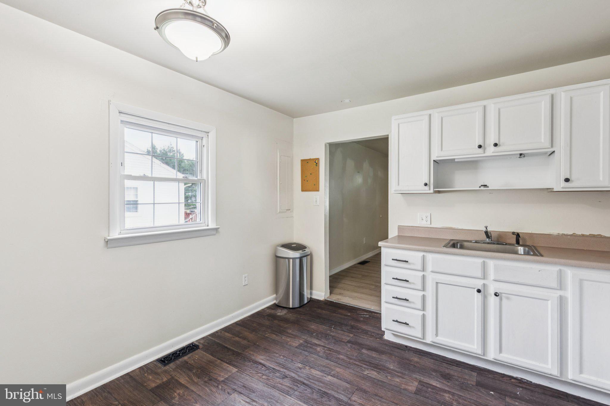 133 Lincoln Dr